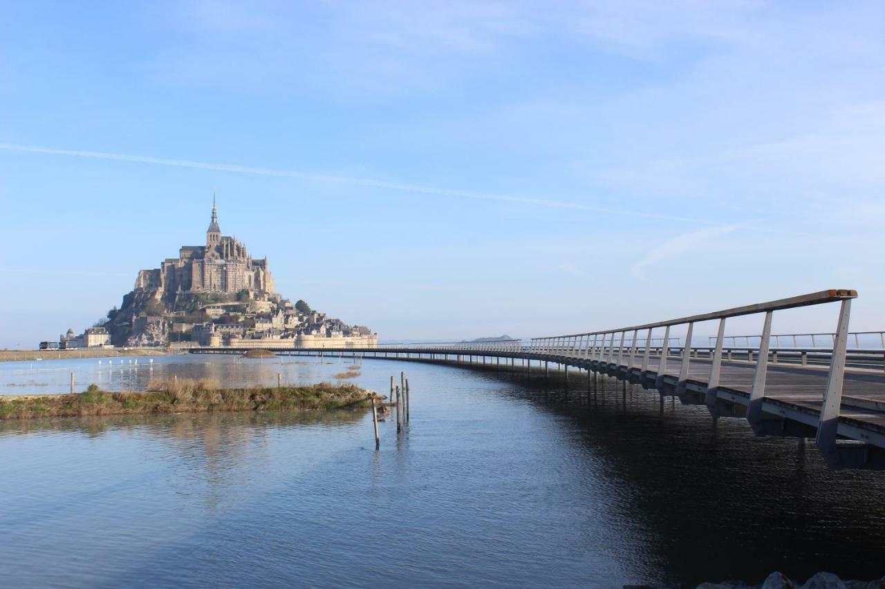 Gite Mont Saint Michel "Aucoeurdelabaie" แซ็งส์ ภายนอก รูปภาพ